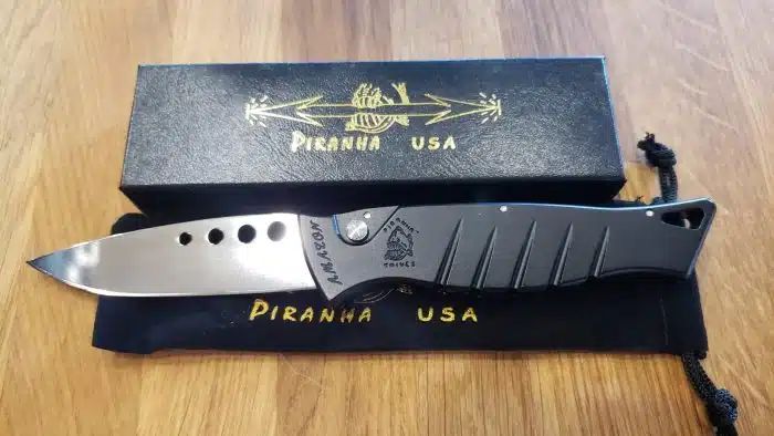 Piranha Amazon P-3BK Black Auto Knife