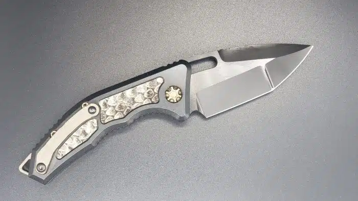 Heretic Knives Medusa Rattlesnake Inlay, Fat Carbon - Image 2