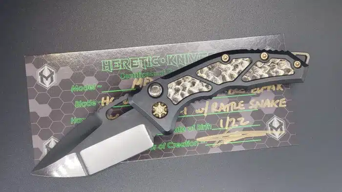 Heretic Knives Medusa Rattlesnake Inlay, Fat Carbon - Image 3