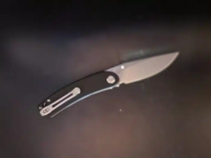 Kubey Knives KU344A Momentum Front Flipper/Dual Studs Black G10 Handle Bead Blasted D2 - Image 2