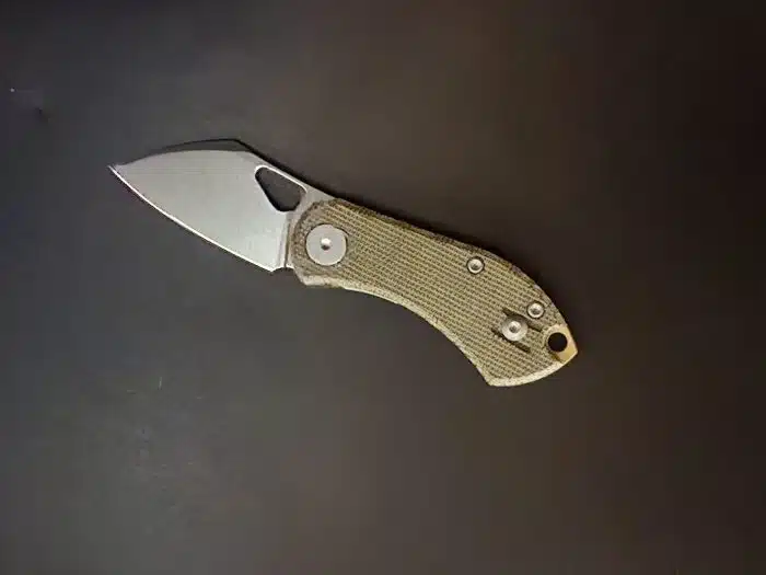 GiantMouse ACE Nibbler 2" Folder 20CV Stonewash Sheepfoot Green Canvas Micarta