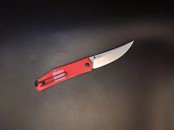 GiantMouse ACE Clyde 3" Satin N690 Blade Red Aluminum Handle - Image 2