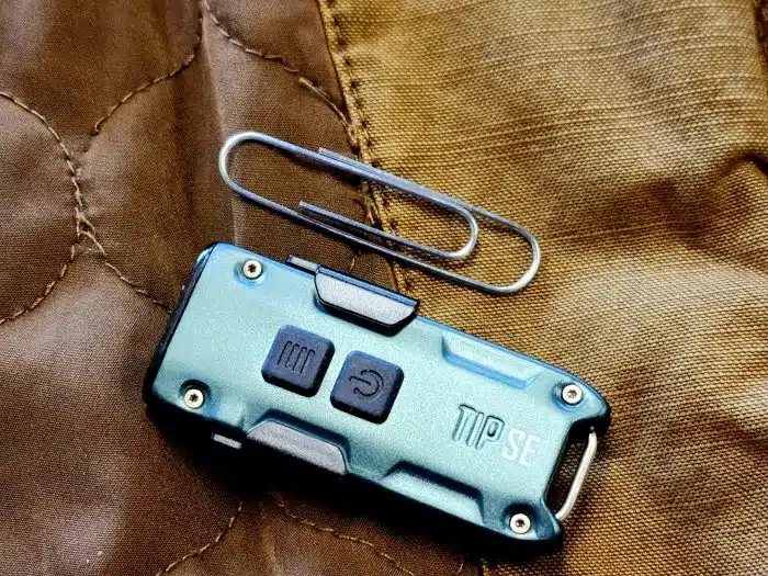 Nitecore TIP SE USB-C Rechargeable 700 Lumen Gray/Green Keychain Flashlight - Image 2