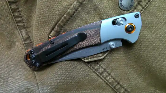 Benchmade Mini Crooked River 3.4" Folder AXIS Lock Satin S30V Diamondwood w/Aluminum Bolsters 15085-2 - Image 2