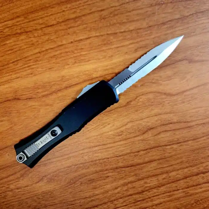 Microtech 1701M-11 Mini Hera 2 Stonewashed Partially Serrated Bayonet Black Aluminum - Image 2