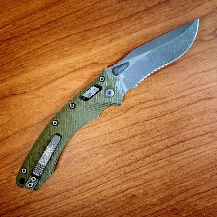 Microtech 137RL-11APFLGTOD Amphibian Apocalyptic Serrated Fluted OD G10 Ram-Lok - Image 2