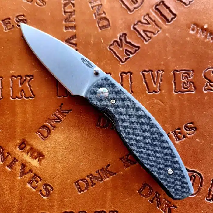 Three Rivers Manufacturing Neutron 2 Magnacut Textured CF Scales