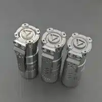 Reylight Flashlight Rook Beadblasted Titanium 519a Triple Emitter