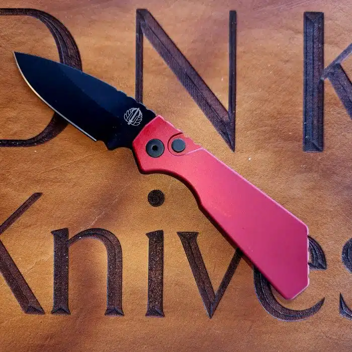 Protech PT203 Strider Automatic Red Aluminum DLC Black Magnacut