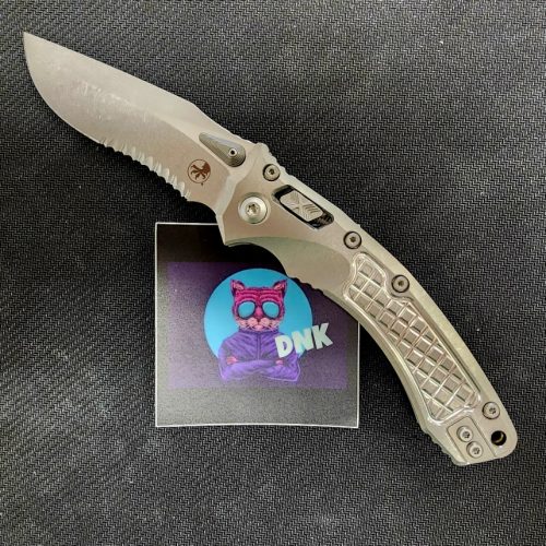 Microtech Marfione Select Amphibian 137RL-11FRMS1 Stonewash Frag Titanium Part Serrated