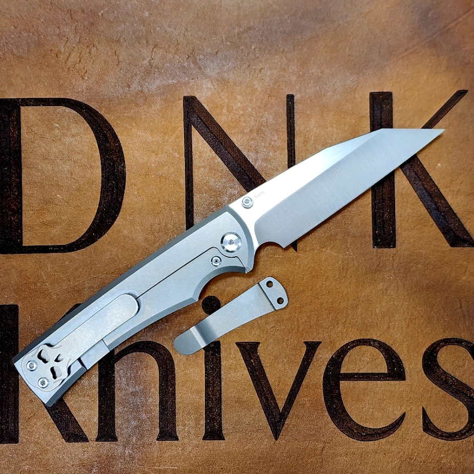 Chaves Knives Titanium Ultramar Sangre 229 M390 Satin Wharncliffe Preowned Chaves Knives Titanium Ultramar Sangre 229 M390 Satin Wharncliffe Preowned - Image 2