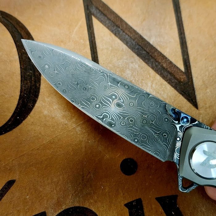 Dreamtech K610TCD Titanium/Carbon Fiber Frame Lock Damascus Drop Point Preowned - Image 3