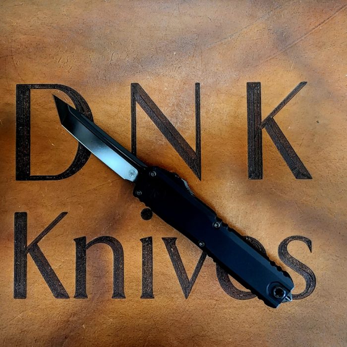 Microtech Ultratech Gen 3 1123-1DLCTSH Signature Series Black Tanto Black Frame Black Hardware