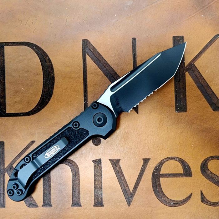Microtech 1136-2T LUDT Gen III Auto Black Tanto Serrated Black Aluminum w/Grip Insert - Image 2
