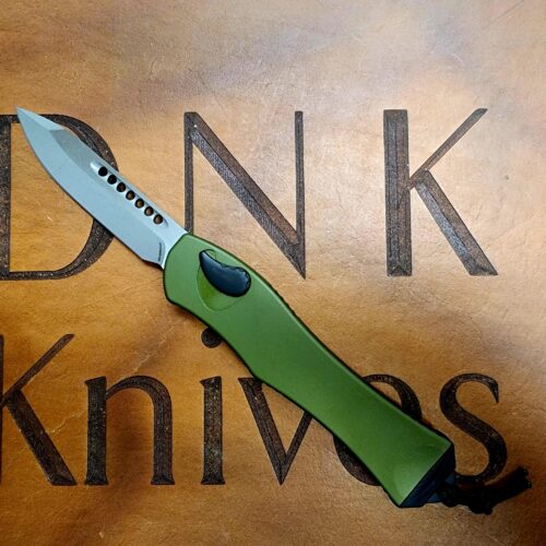 Heretic Hydra V4 H40-5A-GRN Drop Point Battleworn Magnacut Blade OD Green Frame S/A OTF
