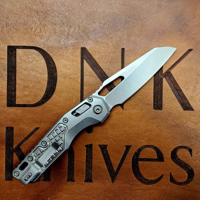 Microtech MSI 210-10FRMS3 Marfione Select Ram-Lok Stonewash Frag Titanium Purple Backspacer - Image 2