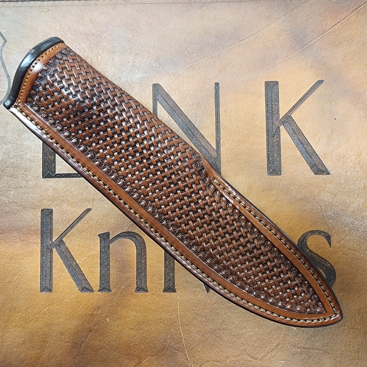 J Neilson Mountain Hollow Hand Rubbed 1084 Carbon Blade Desert Ironwood Burl Scales J Neilson Mountain Hollow Hand Rubbed 1084 Carbon Blade Desert Ironwood Burl Scales - Image 3