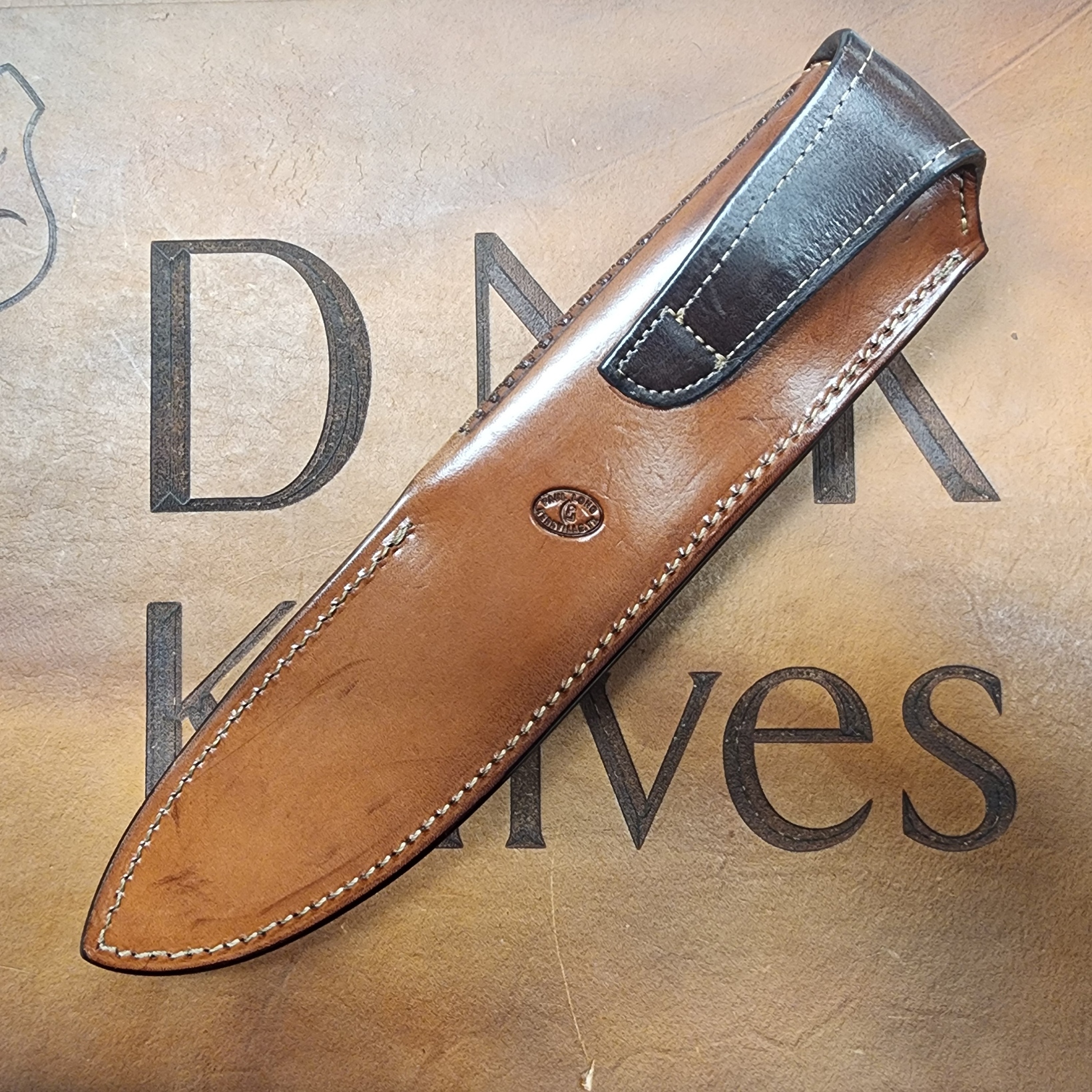 J Neilson Mountain Hollow Hand Rubbed 1084 Carbon Blade Desert Ironwood Burl Scales J Neilson Mountain Hollow Hand Rubbed 1084 Carbon Blade Desert Ironwood Burl Scales - Image 4