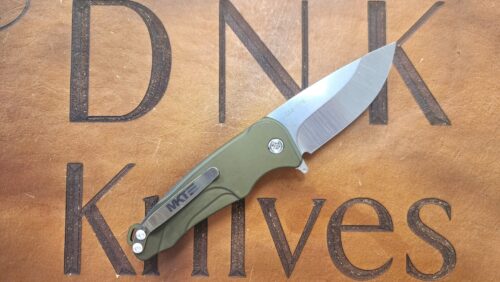 Medford Smooth Criminal Plunge Lock Flipper Tumbled S35VN Yellow Aluminum Handles Std Hardware Bronze Clip