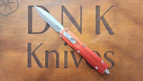 Microtech Dirac Delta 227-10APRD D/E Apocalyptic Standard Blade Red Aluminum Chassis