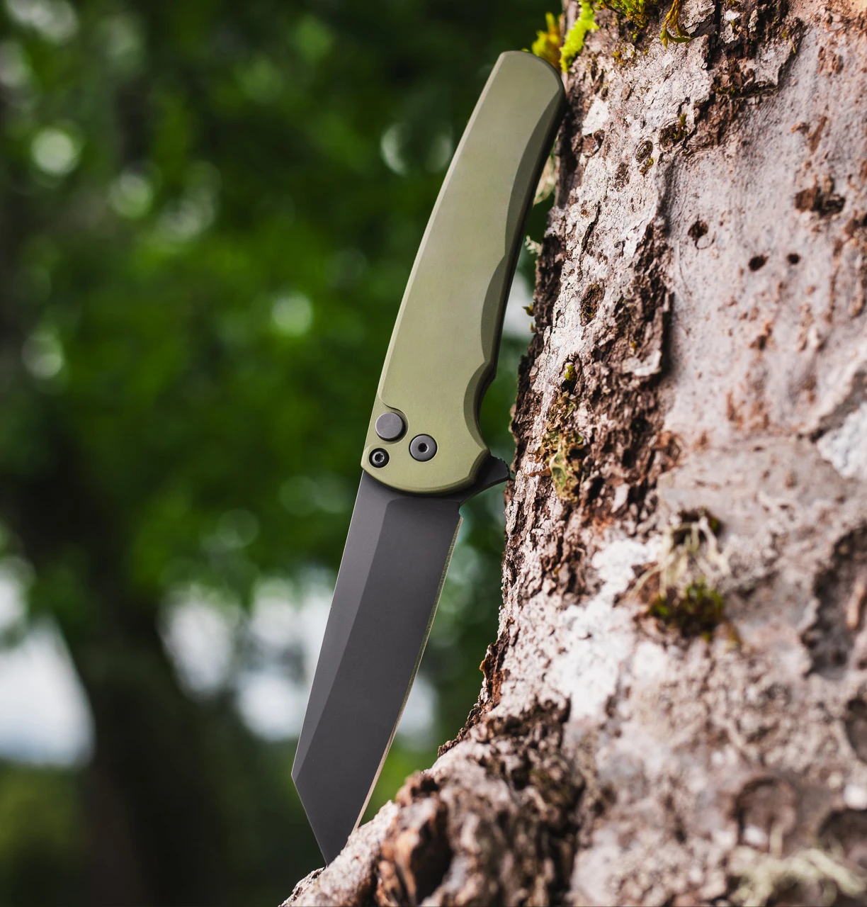 Protech 5403 Green Malibu Flipper Green Aluminum Button Lock Black DLC Hardware and DLC Magnacut Blade Protech 5403 Green Malibu Flipper Green Aluminum Button Lock Black DLC Hardware and DLC Magnacut Blade