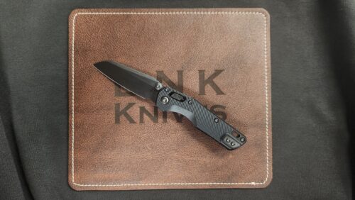 Microtech 210M-1DLCTFLSH MSI Mini Shadow RAM-LOK Folding Knife, DLC M390MK Sheepsfoot Blade & Black Fluted Aluminum Handle