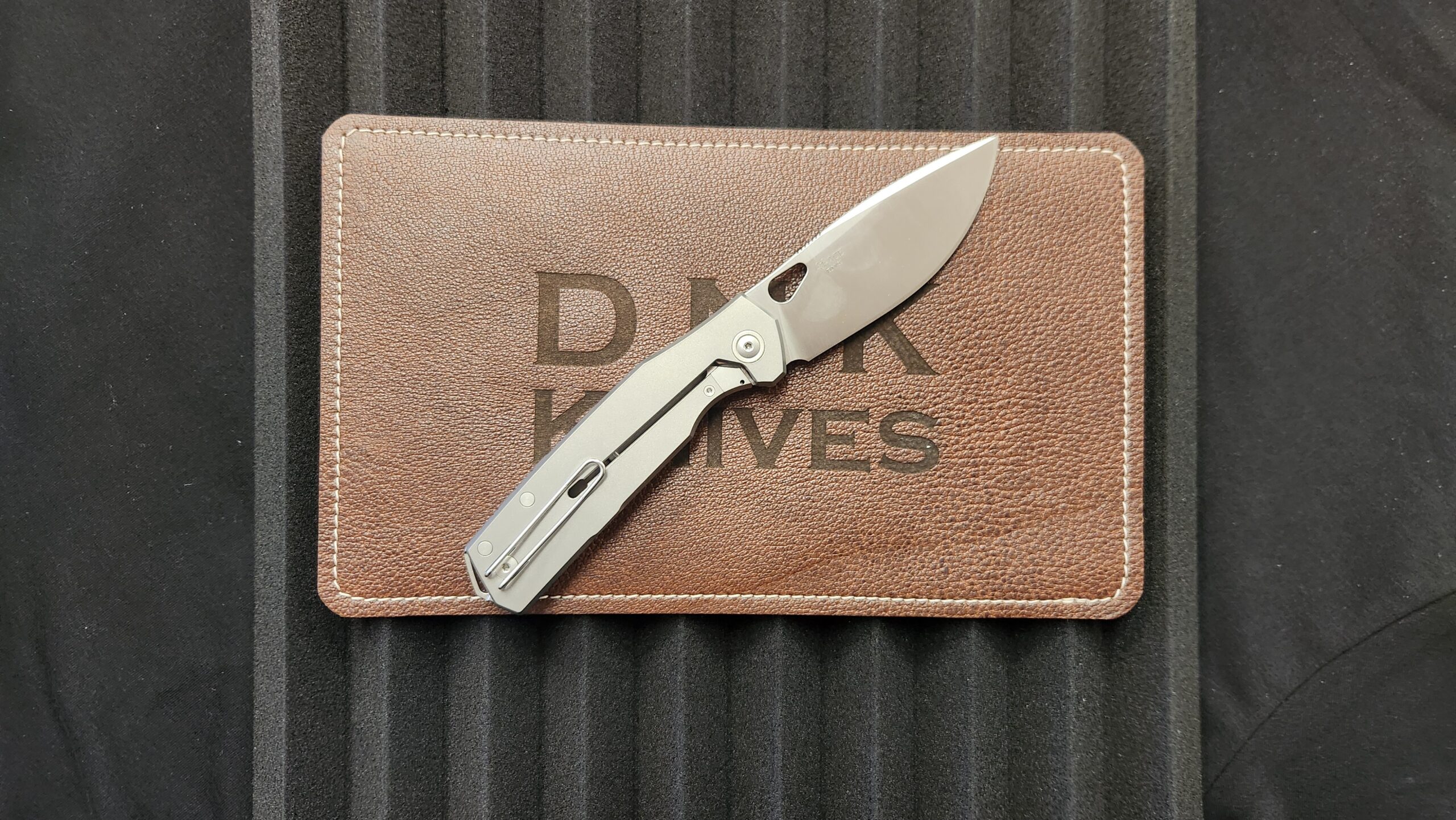 Giant Mouse ACE Zoobie Folding Knife Titanium Satin Elmax Giant Mouse ACE Zoobie Folding Knife Titanium Satin Elmax - Image 2