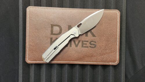 Giant Mouse ACE Zoobie Black G10 Zoobie Frame Lock Folding Knife, Satin Elmax Drop Point Blade & Black Machined G-10/Titanium Handle