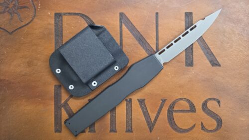 Microtech Halo 2 10/2002 154-CM Single Edge w/Holster Preowned