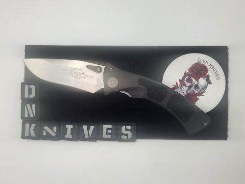 Microtech Vintage Amphibian Folding Knife – Stonewashed 154CM Blade, Original Box & Sheath – Pre-Owned