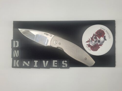 Three Rivers Manufacturing (TRM) Neutron 2 Titanium Folding Knife – Mike Irie Compound Ground Mirror-Polished CPM 154 Blade, Lizard Skin Titanium Handle